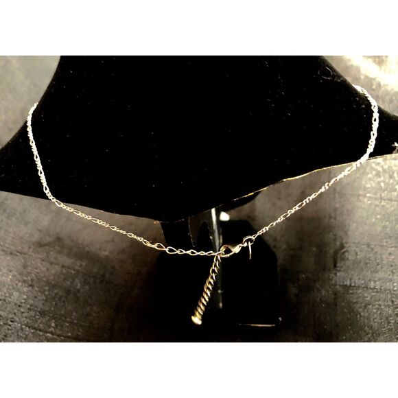 14 Inch Milk Glass and Aurora Borealis Vintage Style Necklace by Lia Sophia - Picture 6 of 8